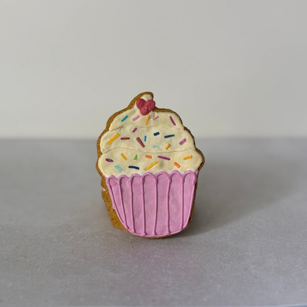 Build-A-Board | Dog Bakery | Iced Pumpkidoodles / Cupcake