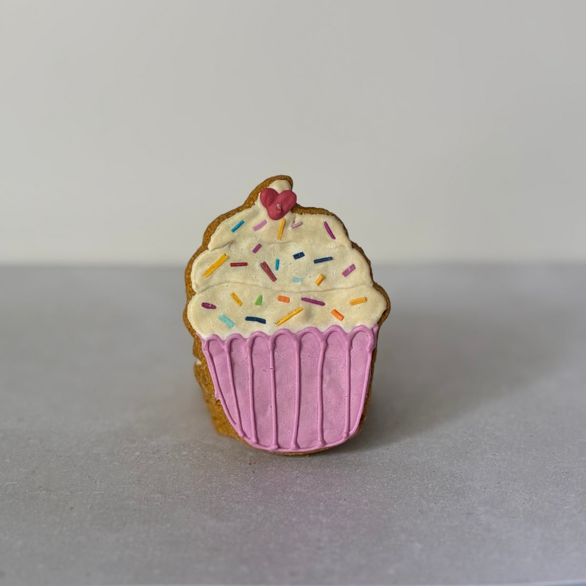 Build-A-Board | Dog Bakery | Iced Pumpkidoodles / Cupcake