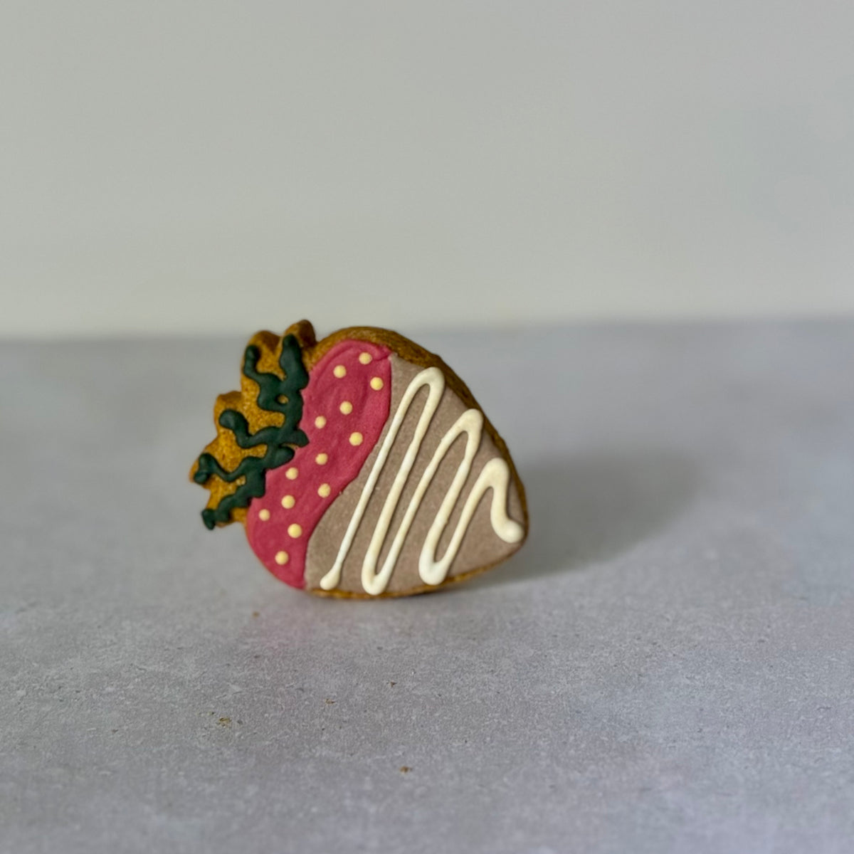 Build-A-Board | Dog Bakery | Iced Pumpkidoodles / Carob Covered Strawberry
