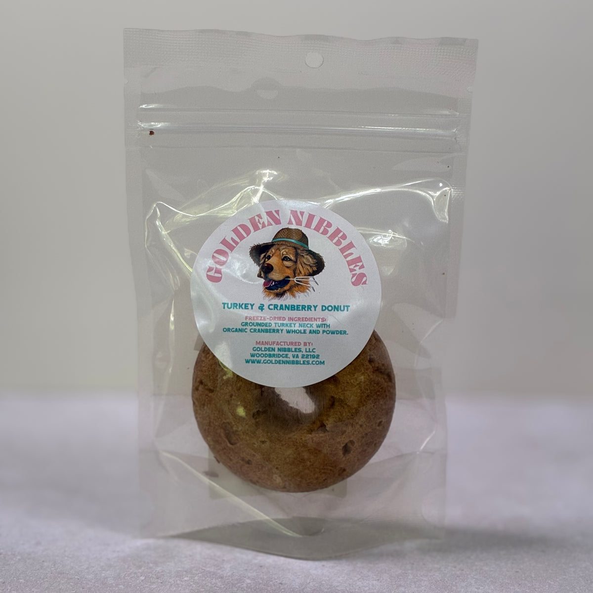 Pet Birthday | Golden Nibbles Turkey & Cranberry Freeze Dried Donut