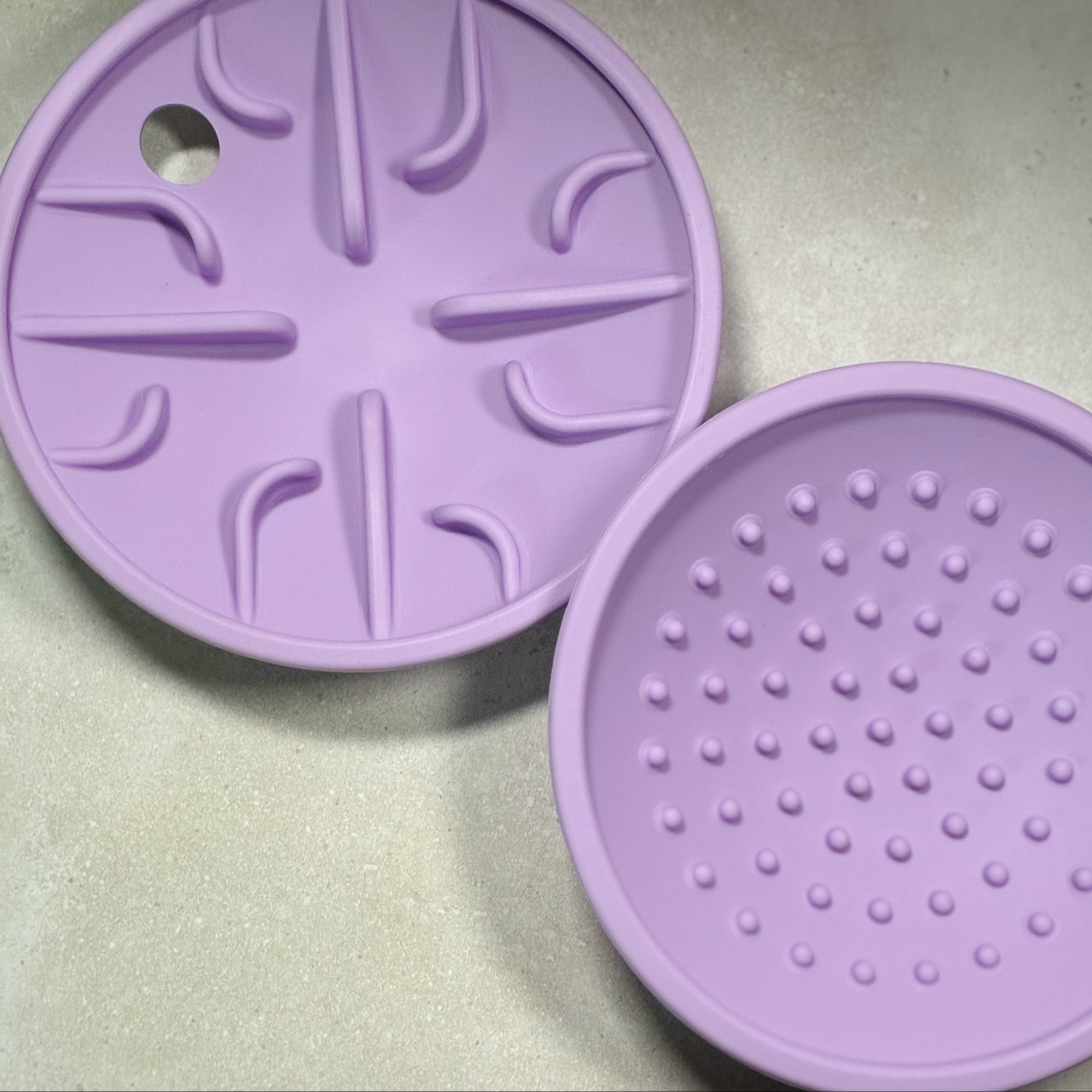Pet Pawcuterie Board | Awoo Flying Saucer Silicone Puzzle Toy