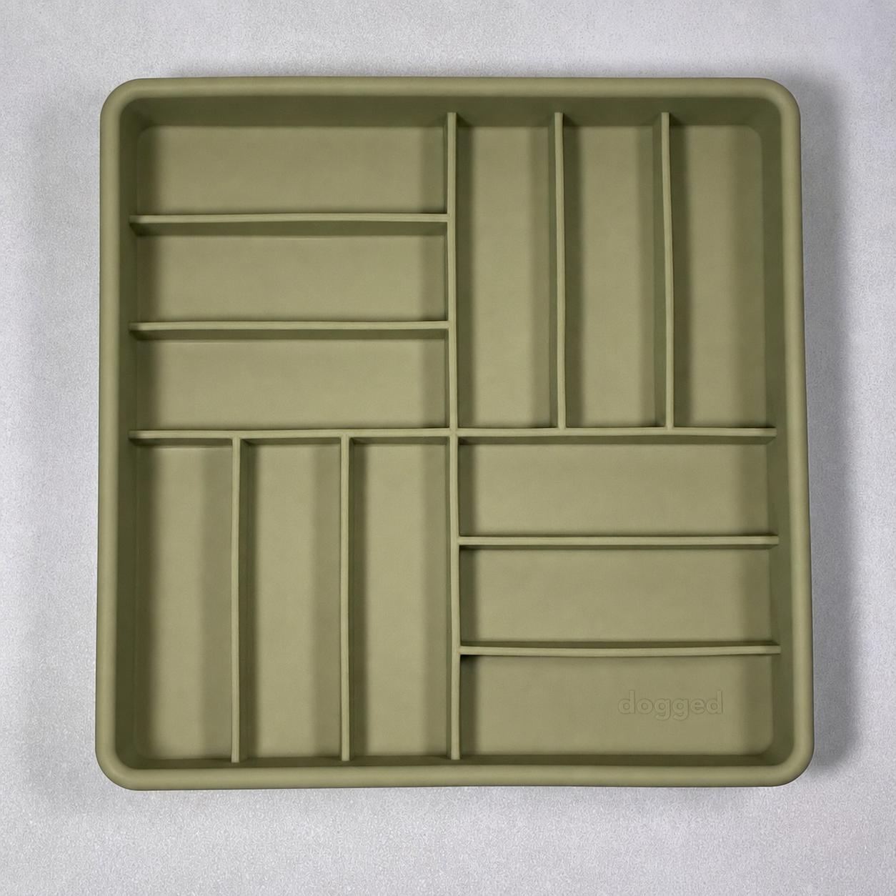 Pet Pawcuterie Board | 3-in-1 Parquet Slow Feeder Bowl